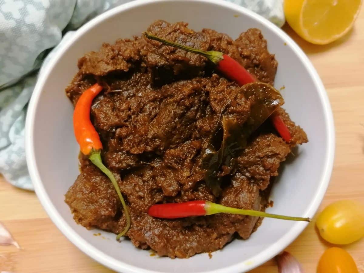 Resep masakan Indonesia modern dengan bahan sederhana